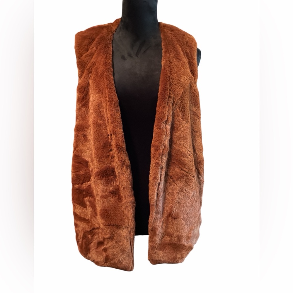 Stella & Dot Faux Fur Vest With Pockets, Size XL, NWT